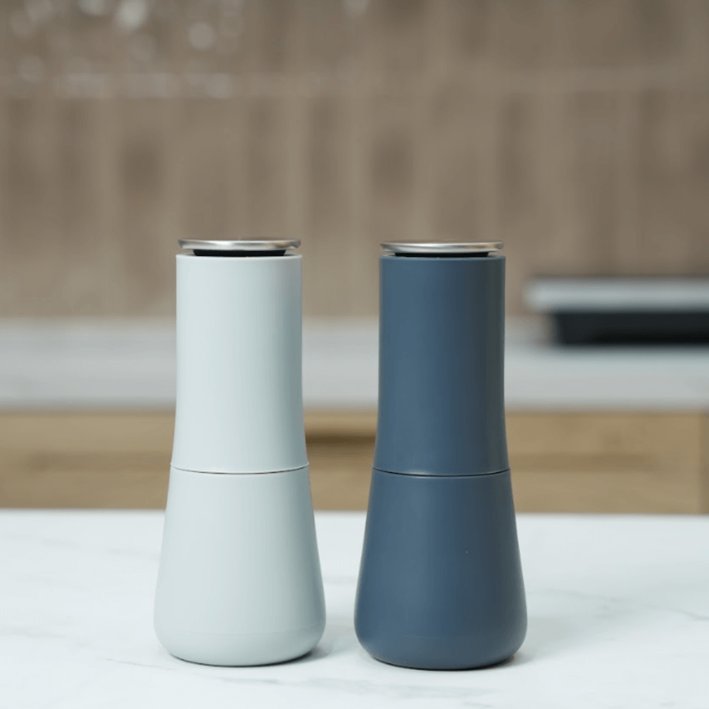 Bộ 2 lọ xay tiêu & xay muối Joseph Joseph Milltop nhiều màu