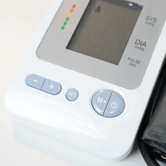 Máy đo huyết áp bắp tay BEURER BM26 màu trắng