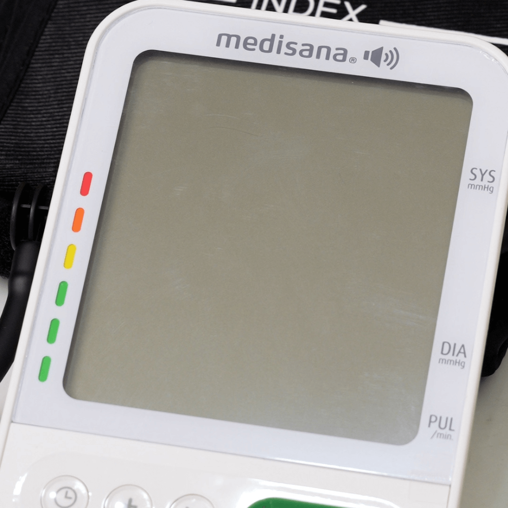 Máy đo huyết áp bắp tay Medisana BU586 có giọng nói