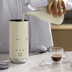 Máy tạo bọt sữa SMEG MFF02 nhiều màu
