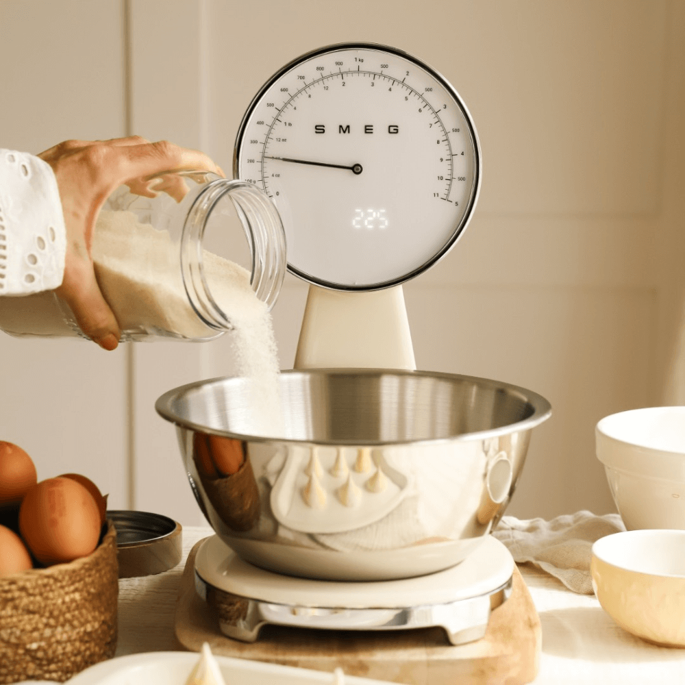 Cân nhà bếp đồng hồ số và điện tử SMEG KSF01 nhiều màu