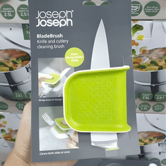 Bàn chải vệ sinh dao chuyên dụng Joseph Joseph BladeBrush (Green) 85105