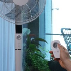Quạt cây Trotec TVE26S màu trắng