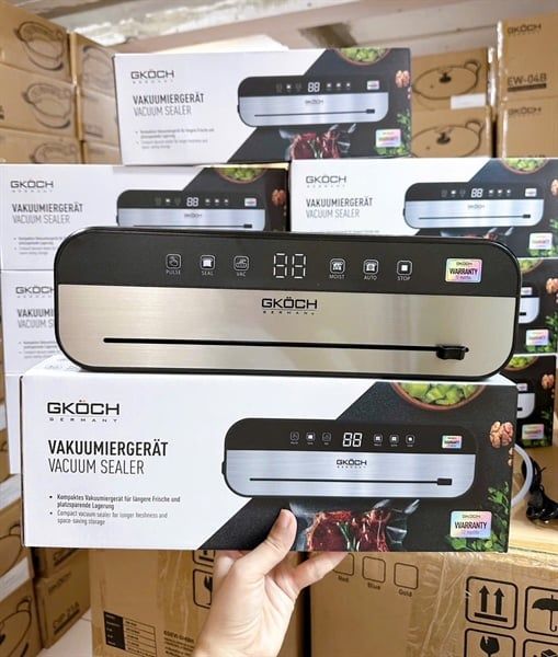 Máy hút chân không GKÖCH 120W