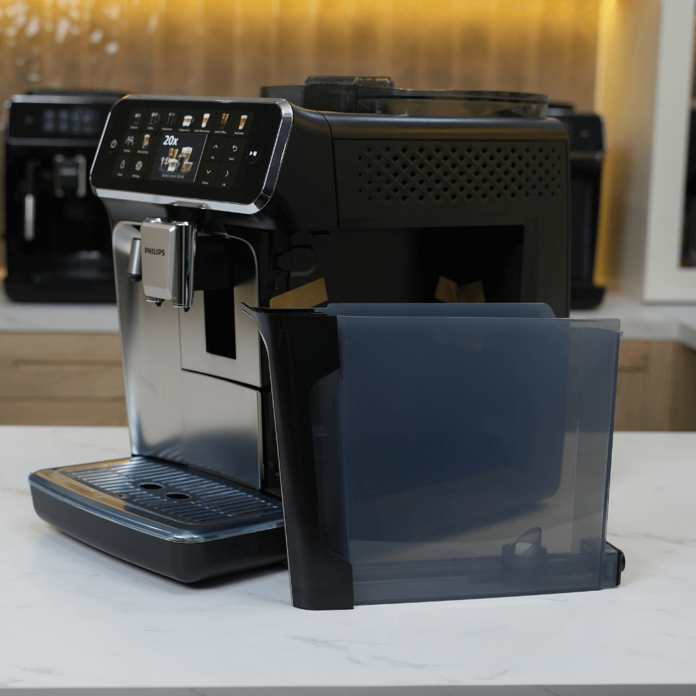 Máy pha cà phê Philips Series 5500 EP5547/90 model 2025