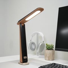 Đèn bàn làm việc cao cấp Wilit U30 VilaWood màu nâu