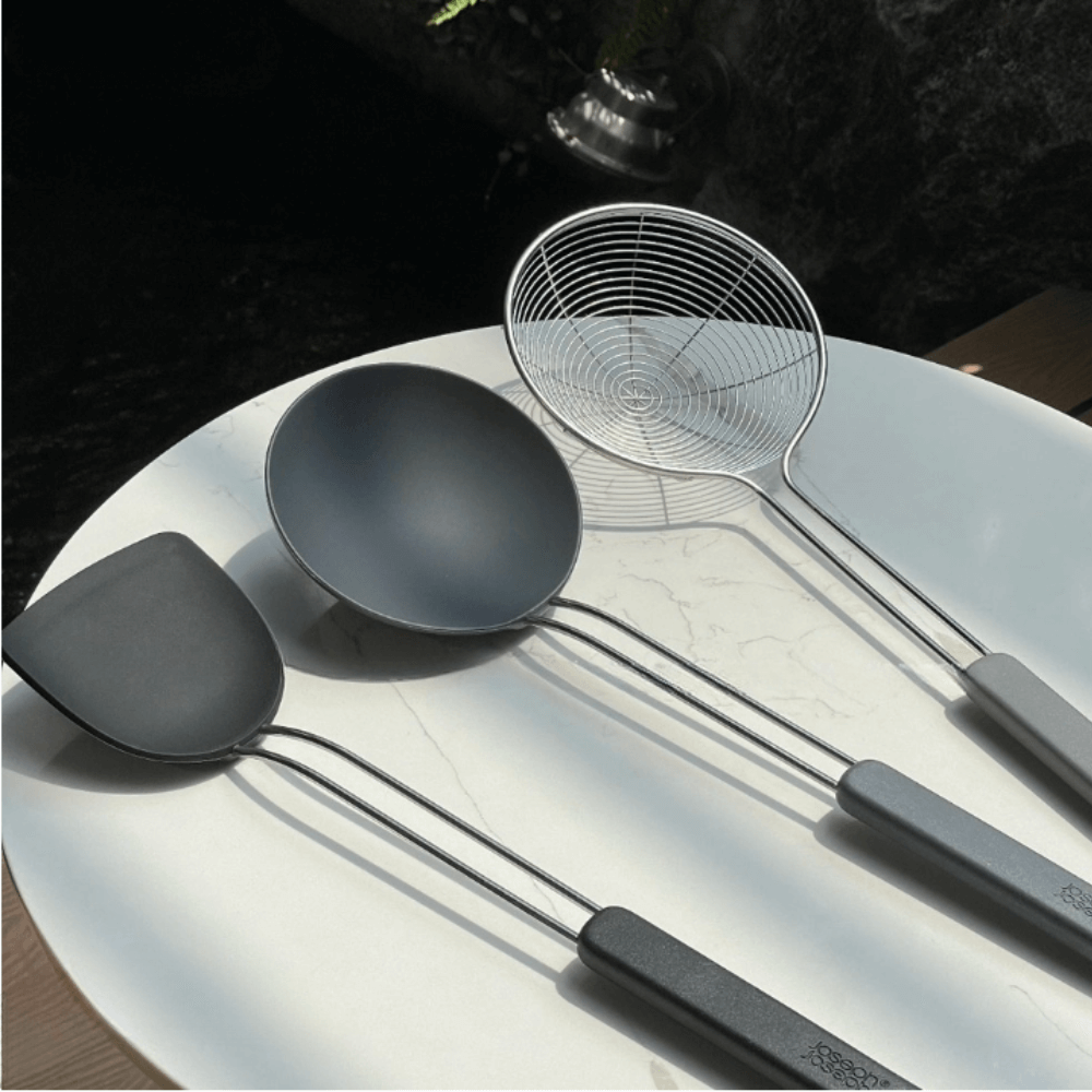 Bộ 3 dụng cụ nấu ăn chuyên dụng Joseph Joseph Nest Wok 10576
