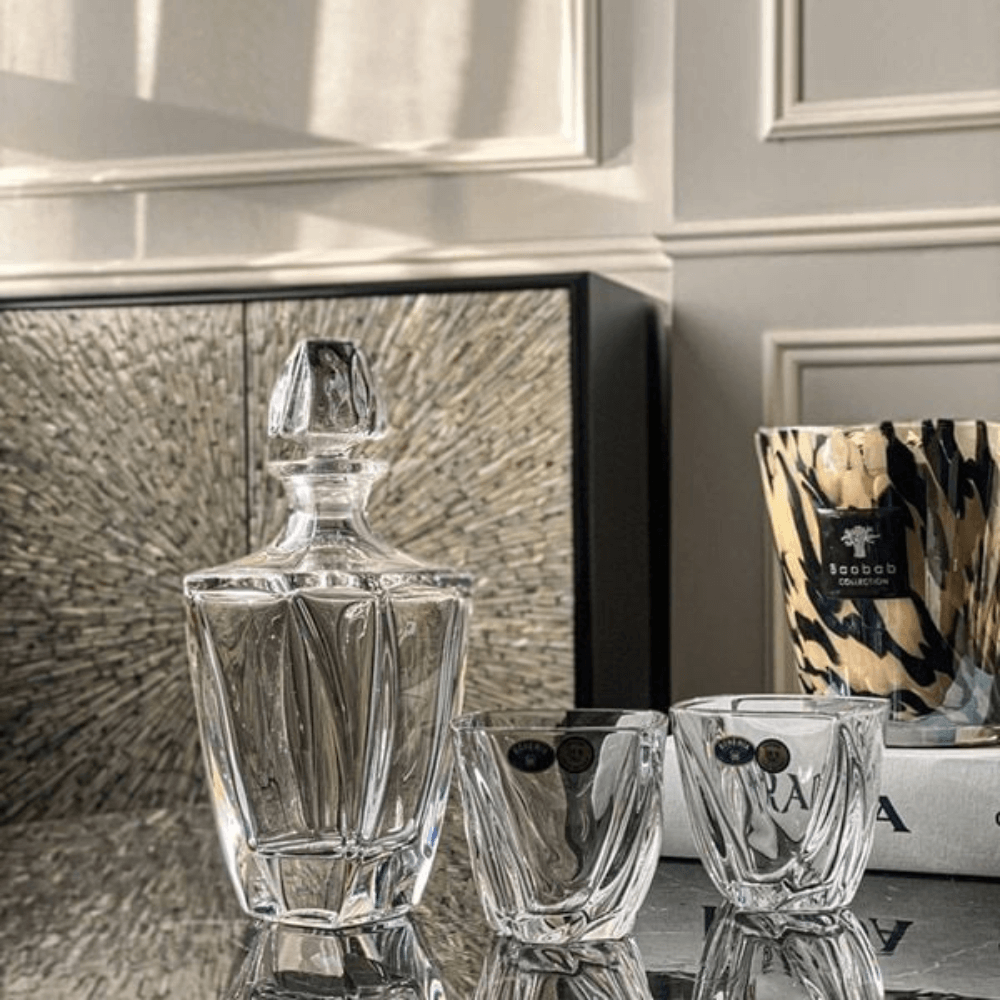 Bộ bình rượu Whisky BOHEMIA Neptune Crystal gồm 1 bình 0,7 lit + 6 cốc dung tich 300ml