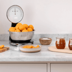 Cân nhà bếp đồng hồ số và điện tử SMEG KSF01 nhiều màu