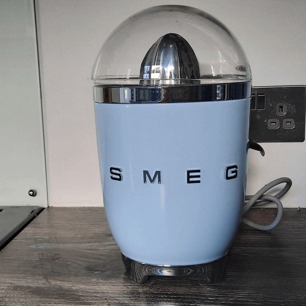 Máy vắt cam SMEG CJF01 nhiều màu