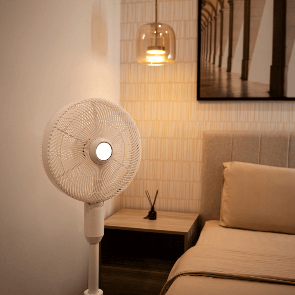 Quạt cây phun sương tạo ẩm cao cấp Joelyns màu trắng