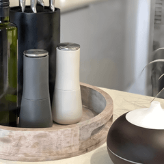 Bộ 2 lọ xay tiêu & xay muối Joseph Joseph Milltop nhiều màu