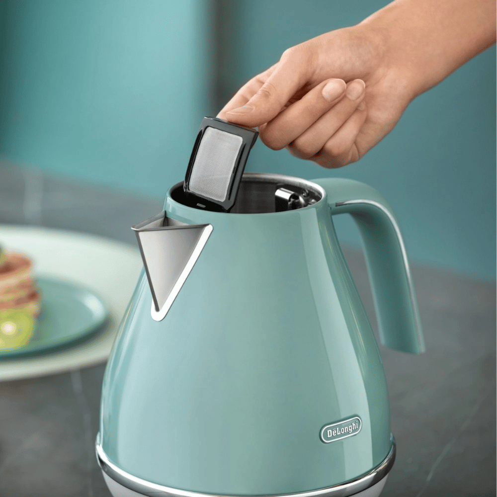 Ấm siêu tốc De'Longhi Icona Capitals 1,7L nhiều màu