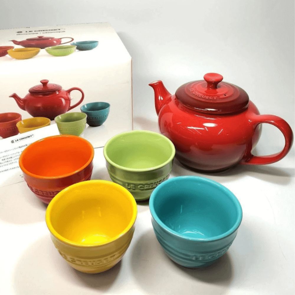 Bộ ấm chén cầu vồng 5 món Le Creuset