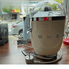 Máy vắt cam SMEG CJF01 nhiều màu