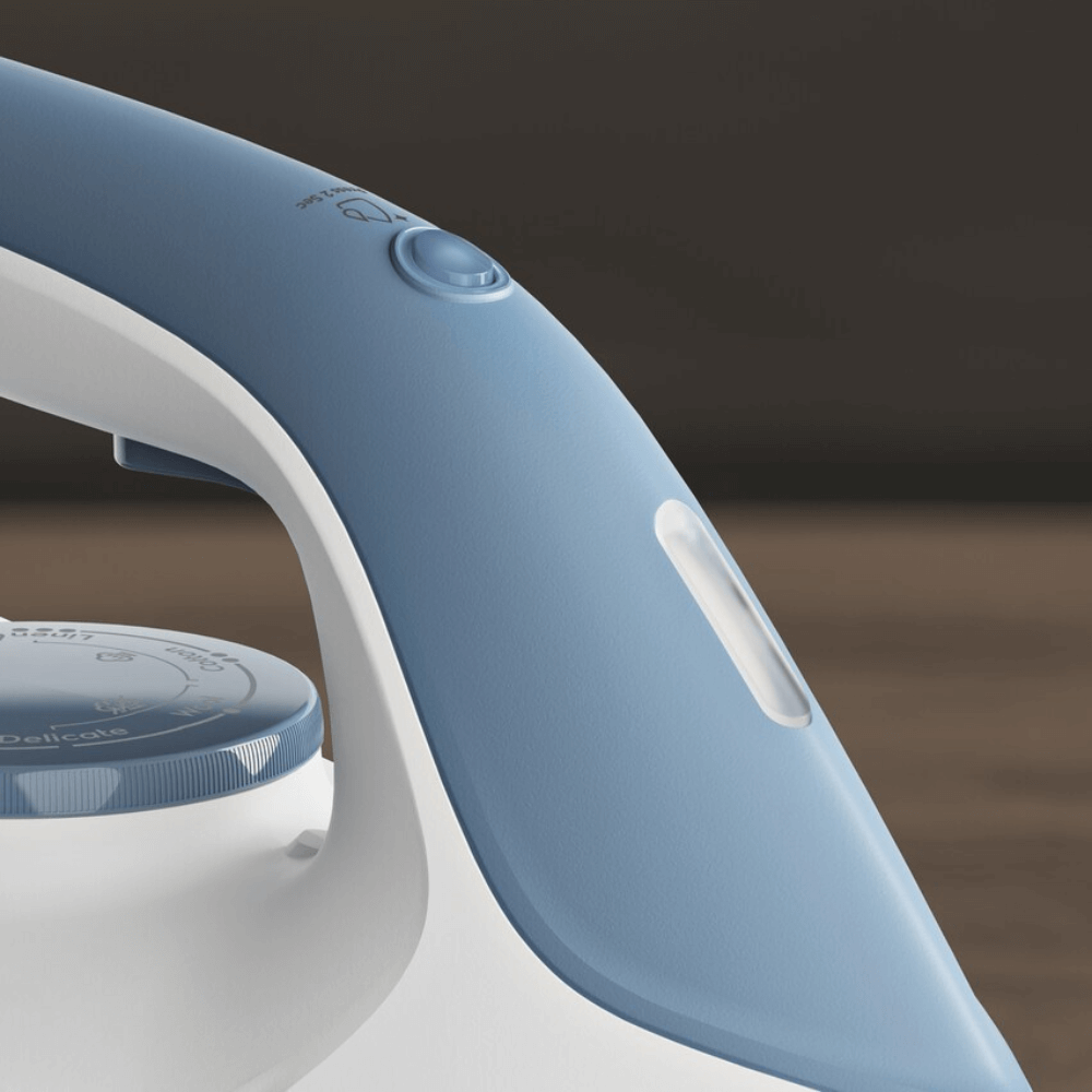 Bàn là hơi nước AEG ST512DB 2400W màu xanh