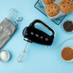 Máy đánh trứng SMEG HMF01 nhiều màu