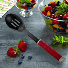 Muỗng có lỗ KitchenAid Coreline KAG004 nhiều màu