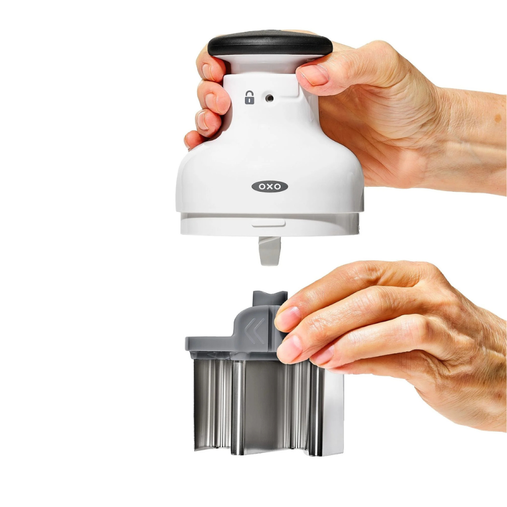 Dụng cụ cắt thái rau củ hình hạt lựu OXO