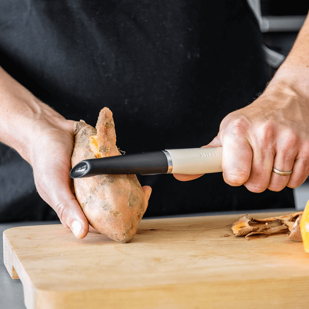 Dao gọt vỏ KitchenAid Coreline KAG112 nhiều màu