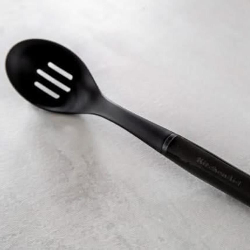 Muỗng có lỗ KitchenAid KCG004 nhiều màu