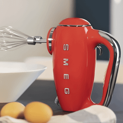 Máy đánh trứng SMEG HMF01 nhiều màu