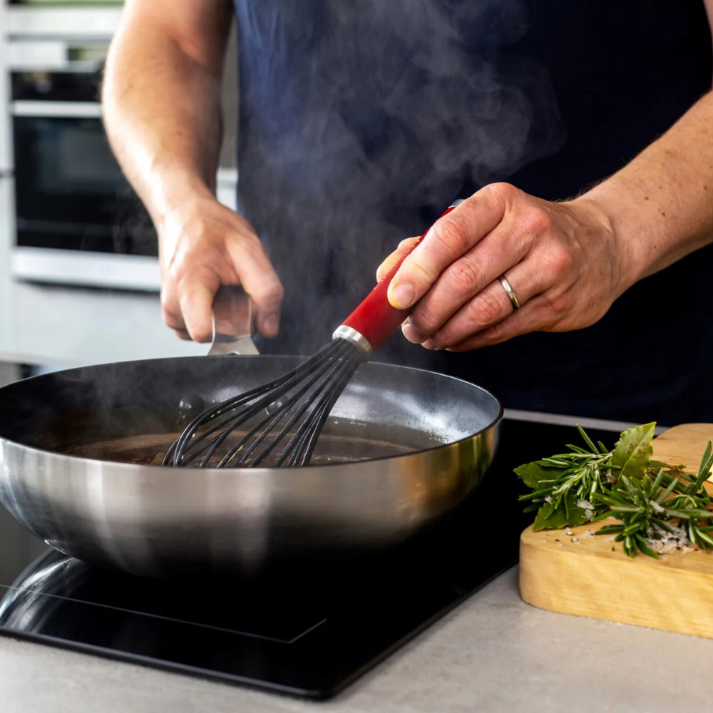 Phới lồng đánh trứng đầu Silicone KitchenAid Coreline KAG0640 nhiều màu