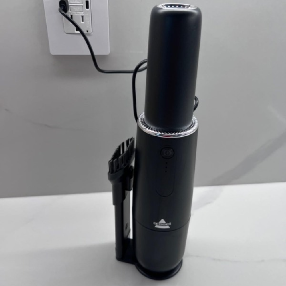 Máy hút bụi cầm tay Bissell nhiều màu