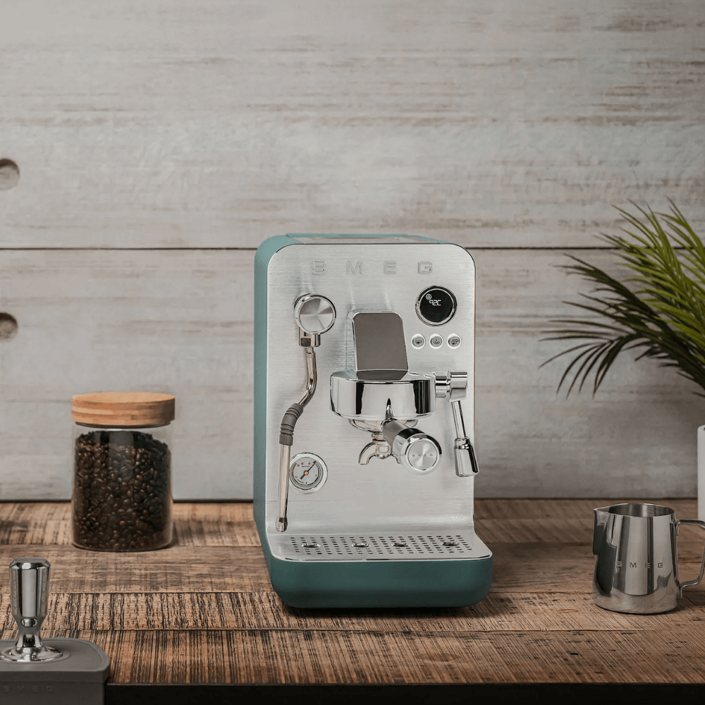 Máy pha cà phê SMEG ESPRESSO EMC02 bán thủ công, nhiều màu