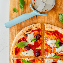 Dao cắt Pizza KitchenAid KAS113 nhiều màu