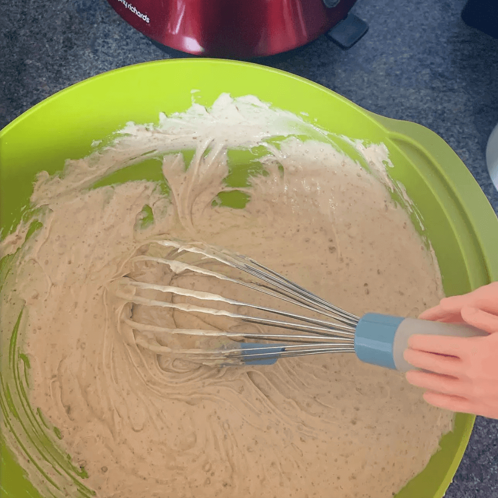 Bộ dụng cụ làm bánh 9 món Joseph Joseph Nest Plus