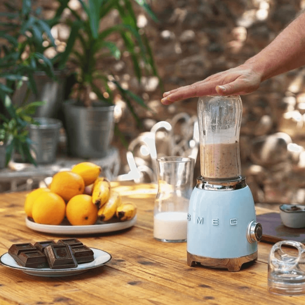 Máy xay sinh tố mini SMEG PBF01 nhiều màu