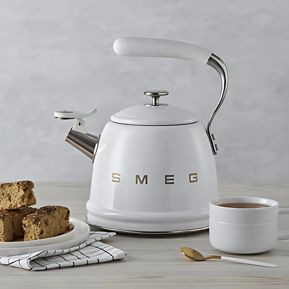 Ấm đun từ thổi sáo SMEG CKLW2001