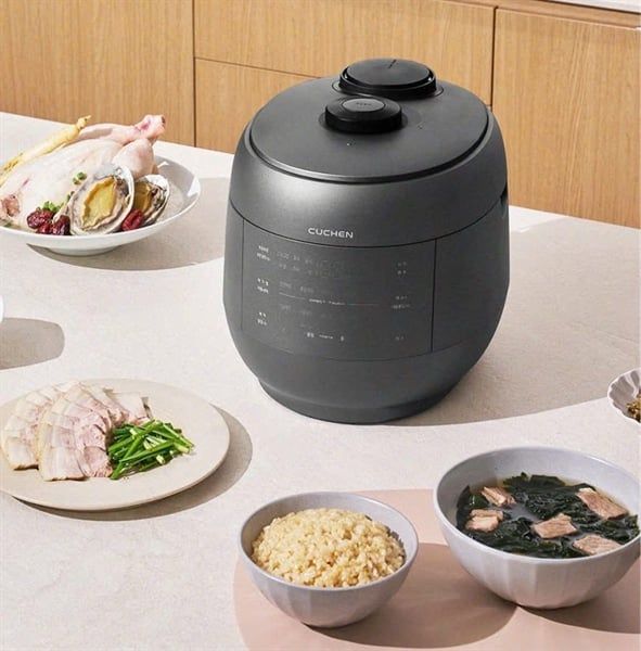 Nồi cơm điện cao tần áp suất kép CUCHEN CRT-UPDS1070B 1,8L lòng nồi inox màu đen