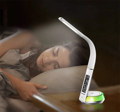 Đèn học cảm ứng tích hợp sạc không dây WILIT B22D màu trắng