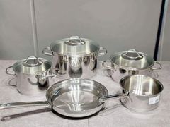 Bộ nồi WMF Provence Plus 5 món kèm quánh và chảo thép WMF 24cm
