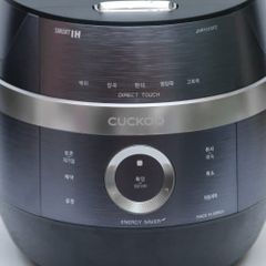 Nồi cơm điện cao tần Cuckoo CRP-JHR0610FC 1,08L màu đen