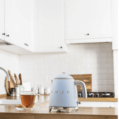 Ấm siêu tốc mini SMEG KLF05 0,8 L nhiều màu