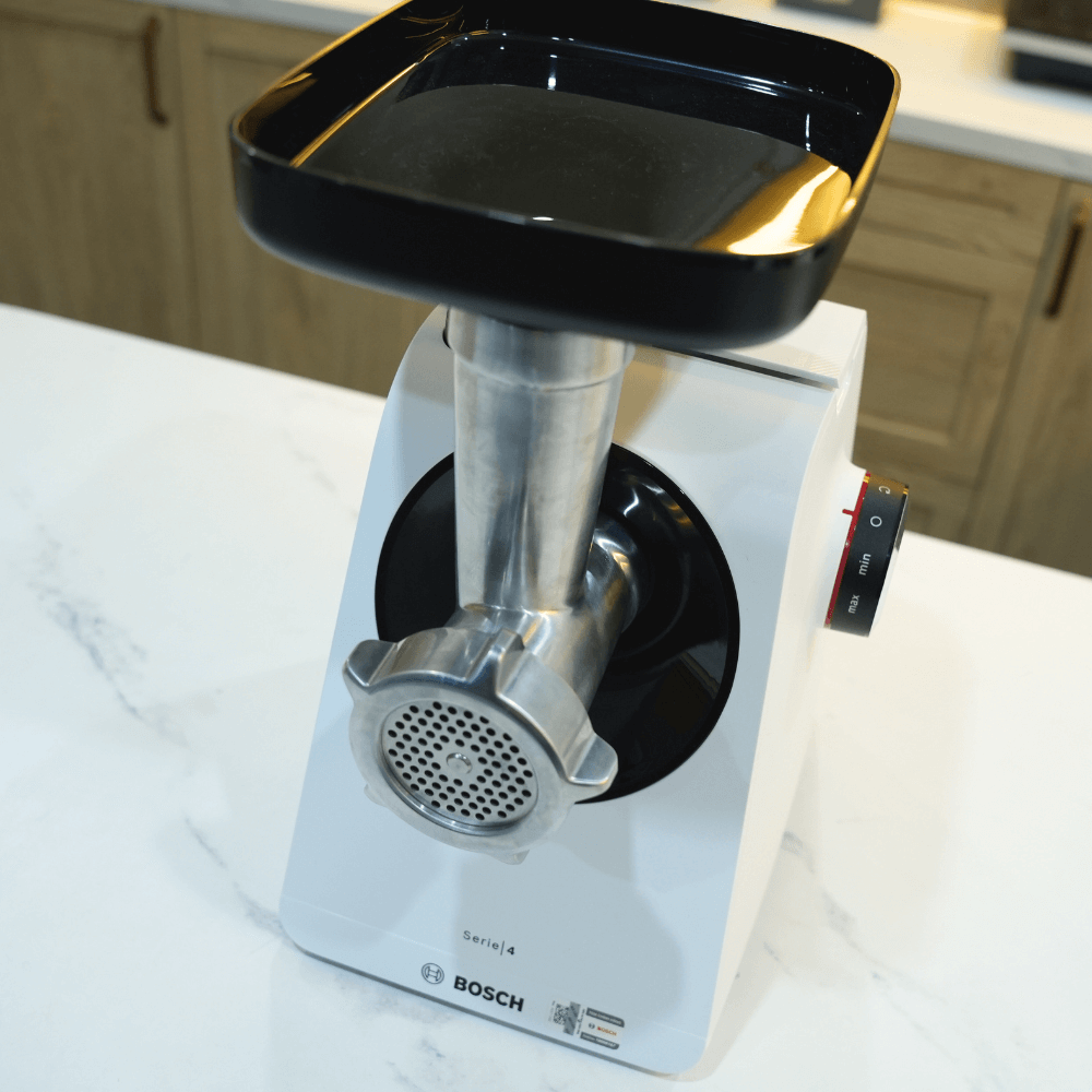 Máy xay thịt BOSCH MFWS420W màu trắng