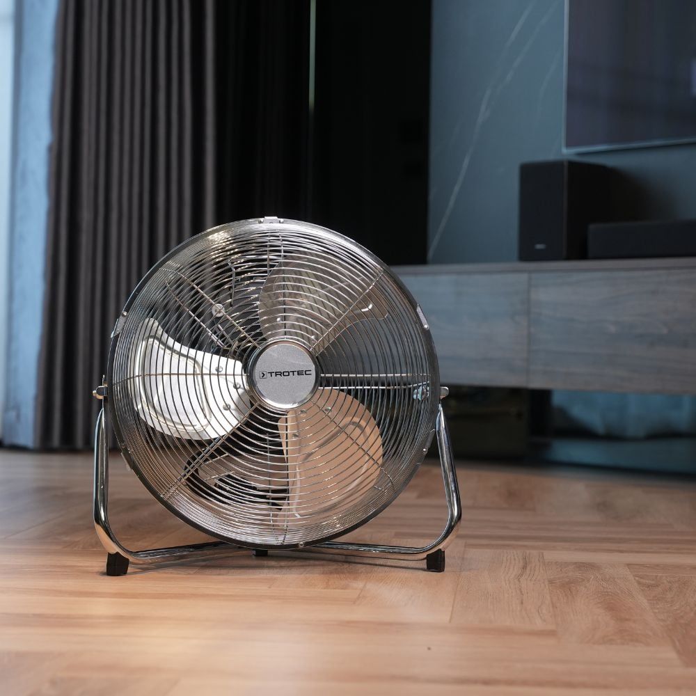 Quạt sàn Trotec TVM14 màu inox 35cm