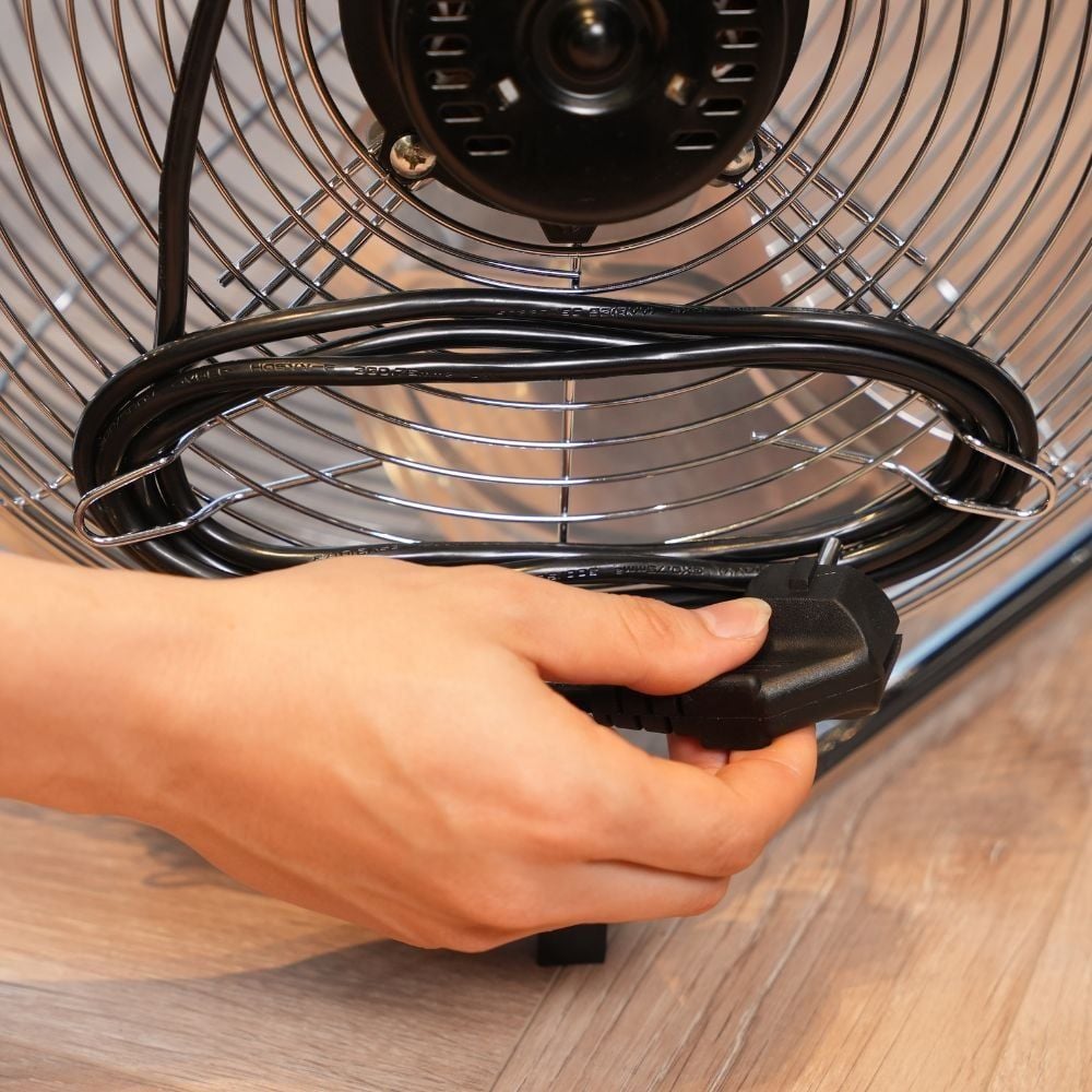 Quạt sàn Trotec TVM14 màu inox 35cm