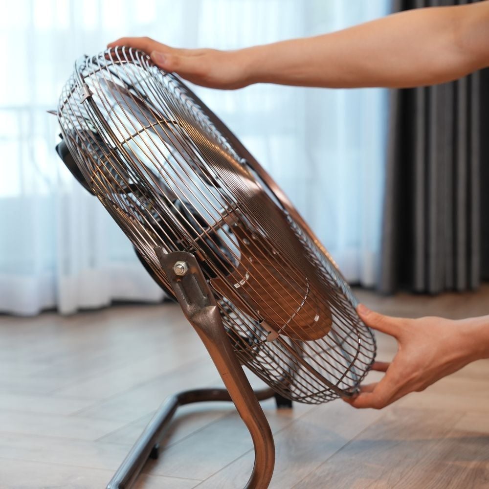 Quạt sàn Trotec TVM 17 45cm màu đồng