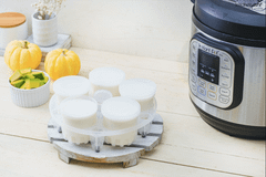 Bộ cốc làm sữa chua kèm nắp đậy và giá đỡ Instant Pot 214-0005-01