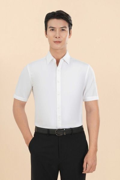 ÁO SƠ MI NGẮN TAY CT24, MÀU TRẮNG TRƠN - SNC018T