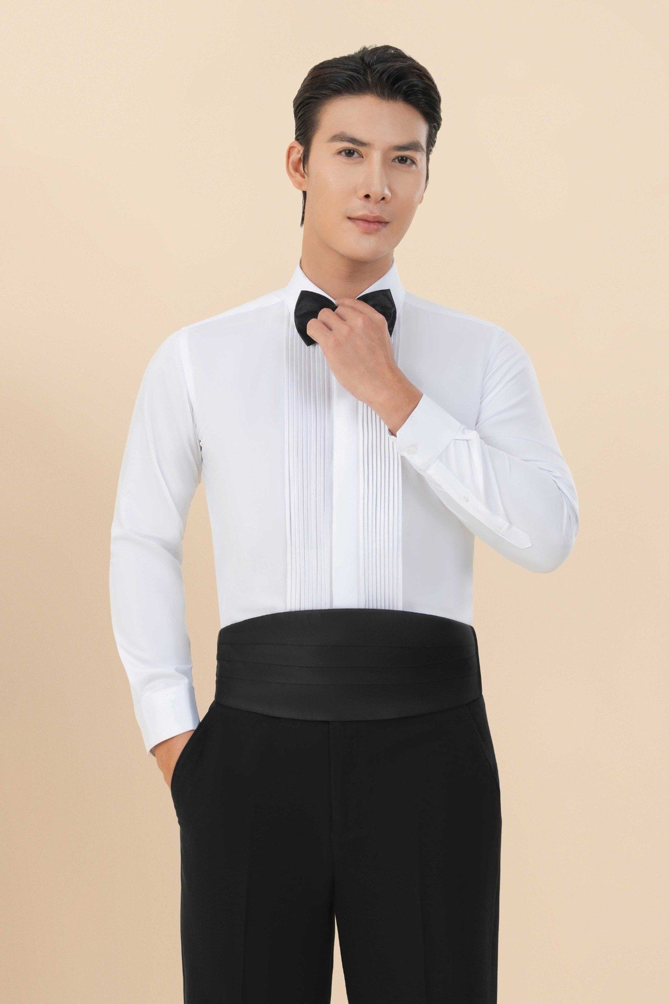 ÁO SƠ MI TAY DÀI / MÀU TRẮNG, XẾP LY DỌC - TXXL10