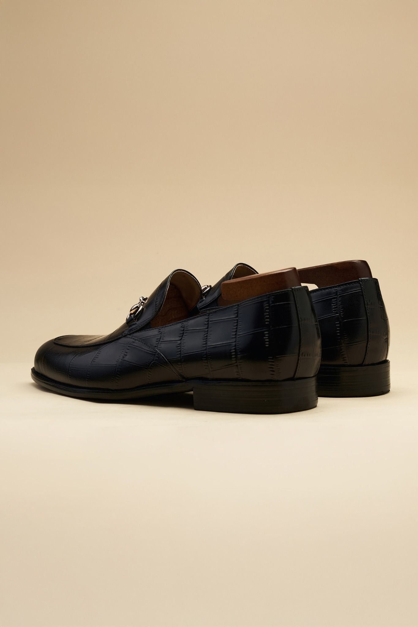 GIÀY LOAFER ĐEN - M5L69DN