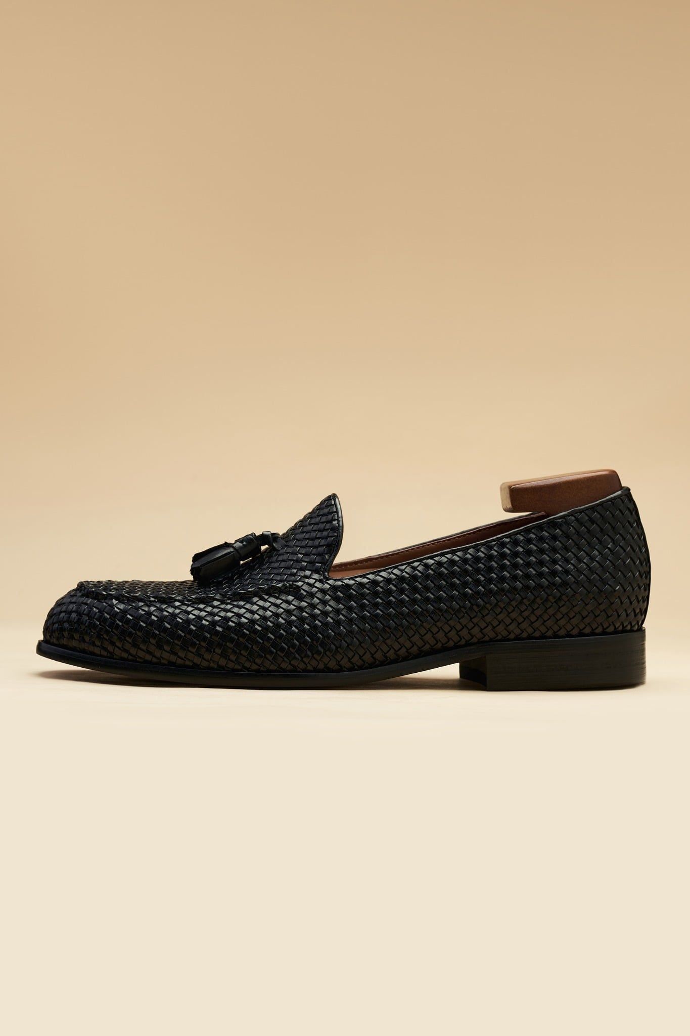 GIÀY LƯỜI LOAFER ĐEN / ĐAN CHUÔNG - GTX003D