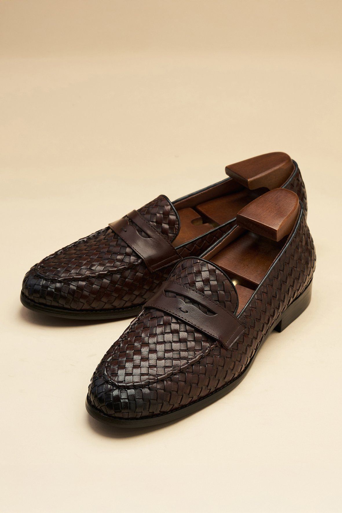 GIÀY LƯỜI LOAFER NÂU, HỌA TIẾT ĐAN - GTX020N
