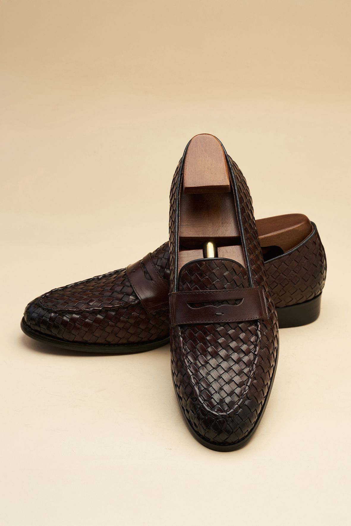 GIÀY LƯỜI LOAFER NÂU, HỌA TIẾT ĐAN - GTX020N
