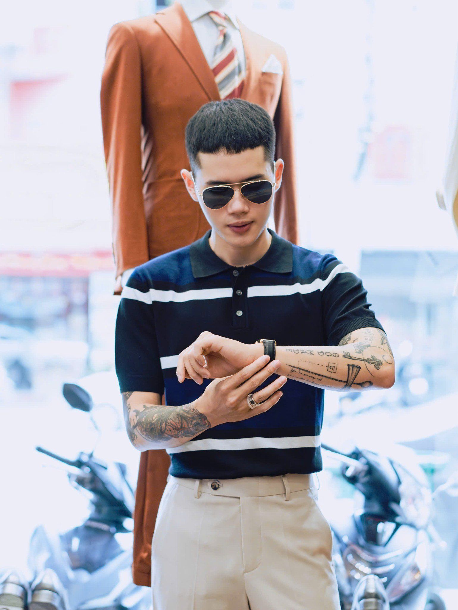  Áo mongtoghi xanh kẻ ngang trắng đen - AP266 